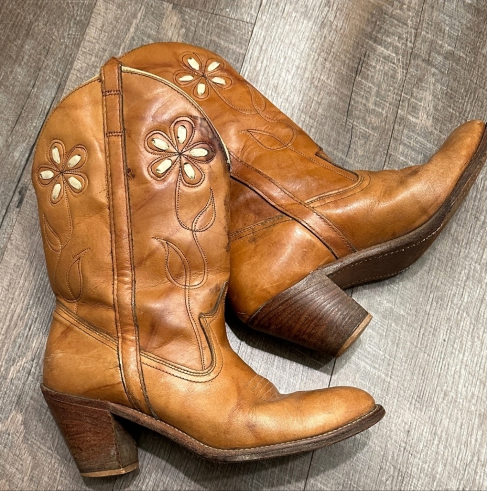 Dingo vintage Brown leather heeled Floral embroidered Western Cowboy Boots  9N